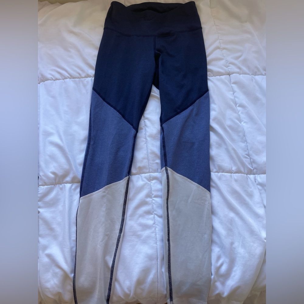 ACTIVE Color Block Leggings